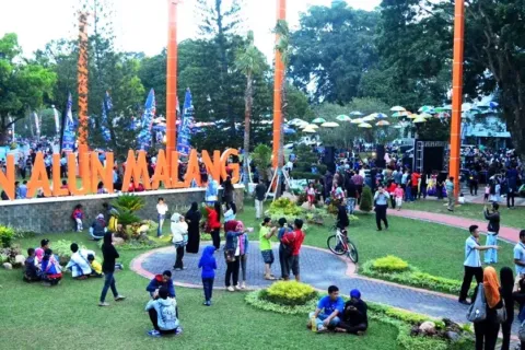 Taman di Kota Malang yang Terkenal dan Keren untuk Refreshing