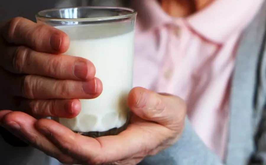 Kandungan Susu Orang Dewasa untuk Mencukupi Kebutuhan Nutisinya