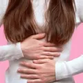 Ketahui Cara Mengatasi Nyeri Haid dengan Mudah