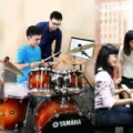 Rekomendasi Sekolah Musik Terbaik untuk Pemula, Cocok untuk Semua Usia