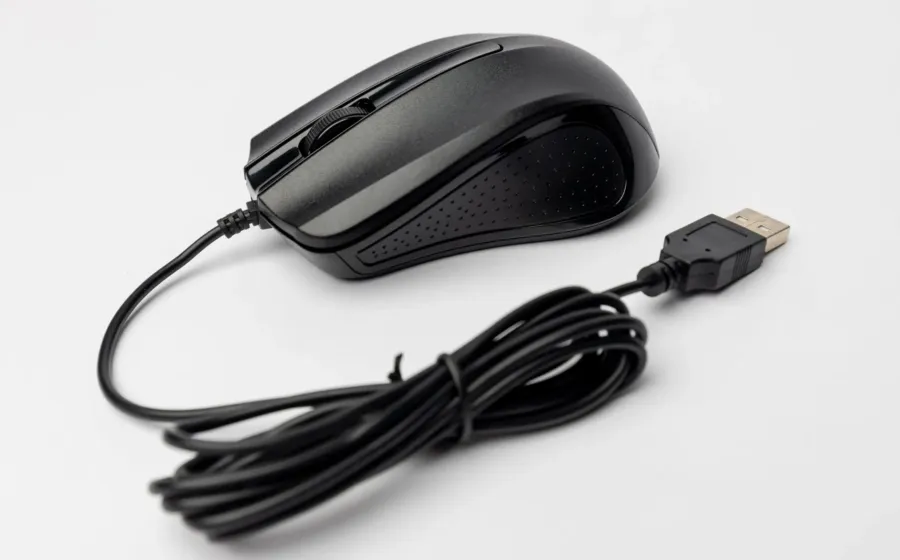 Rekomendasi mouse gaming nyaman dengan desain ergonomis untuk mencegah pegal saat bermain game